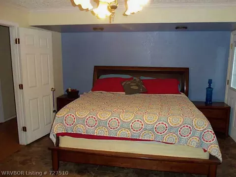 400 E Broadway St, Huntington, AR 72940 photo 9