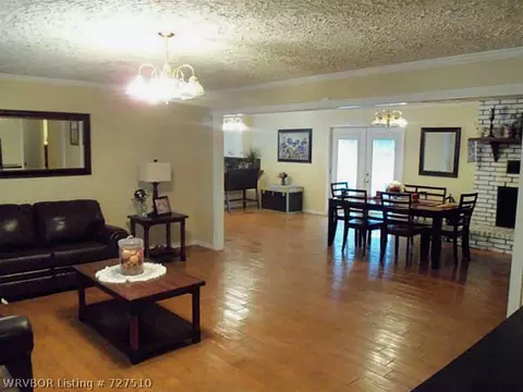 400 E Broadway St, Huntington, AR 72940 photo 2