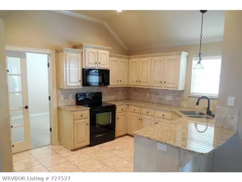 5605 Thomas Rd, Fort Smith, AR 72916 photo 5