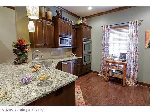 8811 Lakeside Way, Fort Smith, AR 72903 photo 9