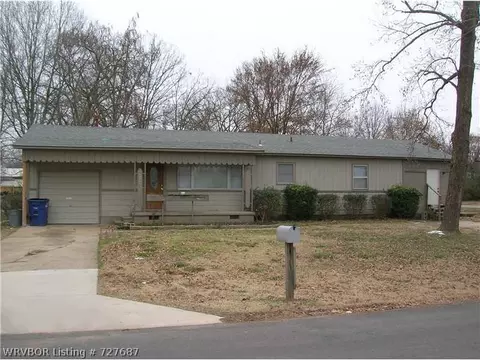 4500 Irene St, Fort Smith, AR 72904 photo 1