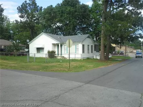 1500 N 39 St, Fort Smith, AR 72904 photo 1