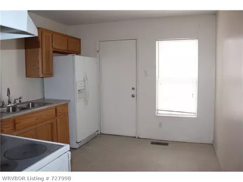 1519 S 16th St, Fort Smith, AR 72901 photo 8