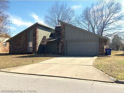 2208 Queensbury Way, Fort Smith, AR 72908 photo 1