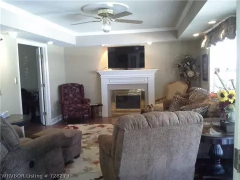 2413 S 87th Dr, Fort Smith, AR 72903 photo 2