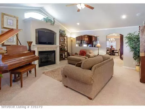2915 Brighton Ct, Fort Smith, AR 72903 photo 2