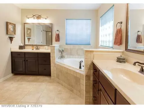 2915 Brighton Ct, Fort Smith, AR 72903 photo 12