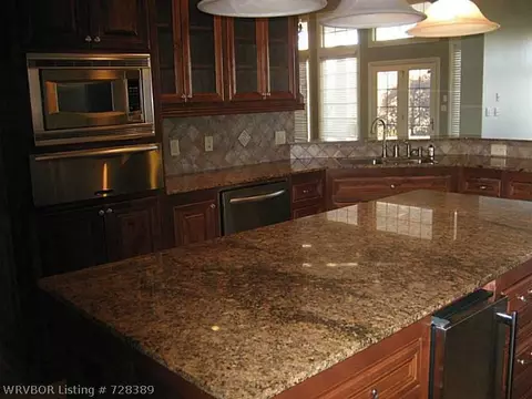 7301 Highland Park Dr, Fort Smith, AR 72916 photo 4