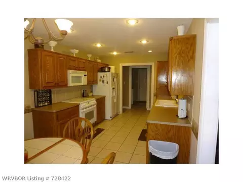 1525 Quebec Dr, Fort Smith, AR 72908 photo 6