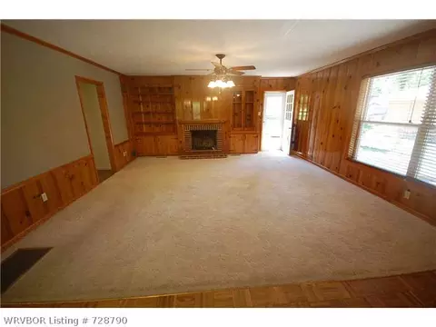 1302 N 56th Ter, Fort Smith, AR 72904 photo 2