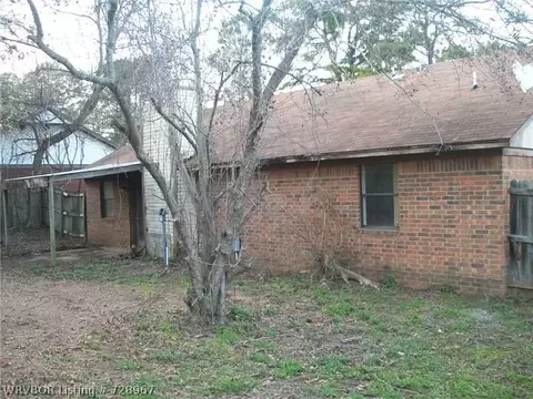 2207 Pine Ln, Barling, AR 72923 photo 7