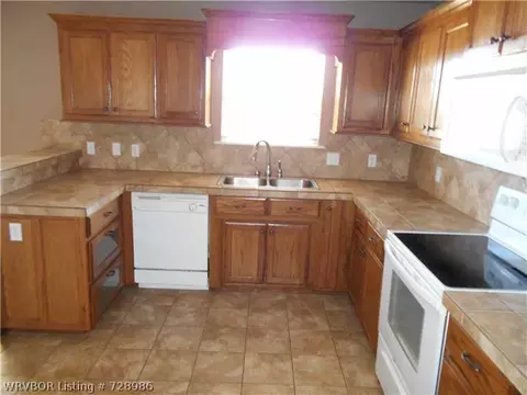 608 Laurel Way, Alma, AR 72921 photo 7