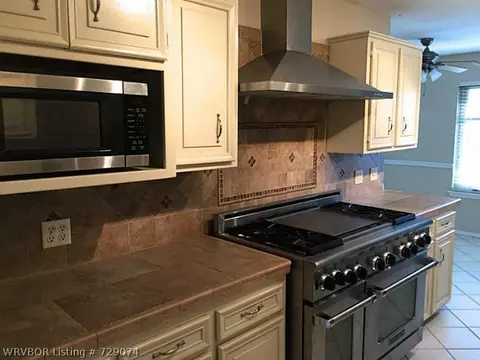 2901 Royal Scots Way, Fort Smith, AR 72908 photo 8