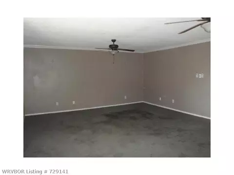 1398 15th Ter, Barling, AR 72923 photo 5