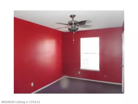 1398 15th Ter, Barling, AR 72923 photo 10