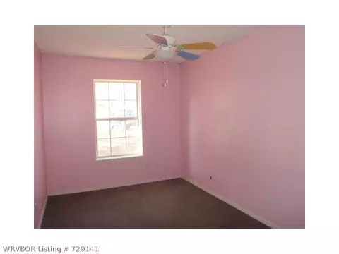 1398 15th Ter, Barling, AR 72923 photo 9