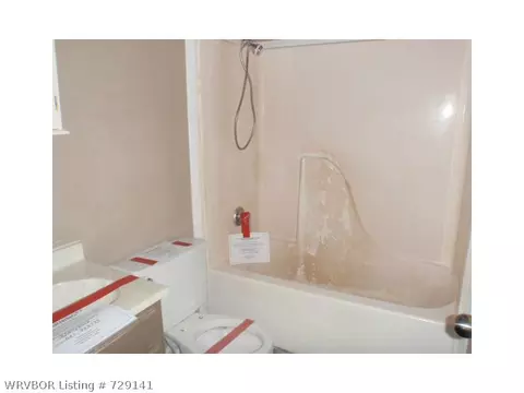 1398 15th Ter, Barling, AR 72923 photo 11