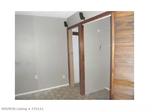 1398 15th Ter, Barling, AR 72923 photo 13
