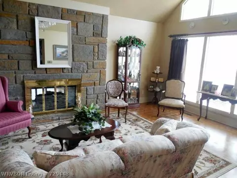 8 Riverlyn Ter, Fort Smith, AR 72903 photo 3