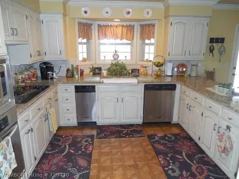 8 Riverlyn Ter, Fort Smith, AR 72903 photo 5