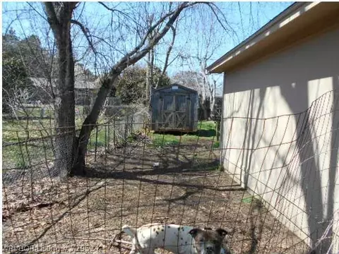 1407 12 Ter, Barling, AR 72923 photo 5