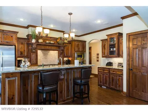 6812 Riley Park Dr, Fort Smith, AR 72916 photo 9