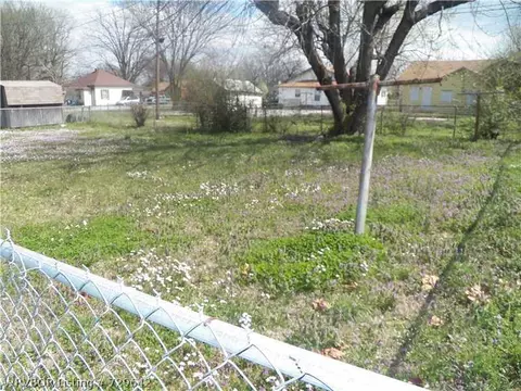 2020 N 29th St, Fort Smith, AR 72904 photo 5