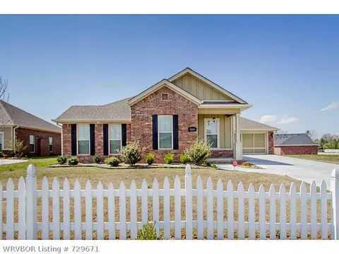 8814 Wildwood Way, Fort Smith, AR 72908 photo 1