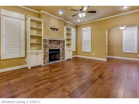 8814 Wildwood Way, Fort Smith, AR 72908 photo 5