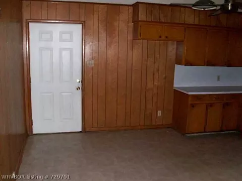 1902 Kris Dr, Ozark, AR 72949 photo 4