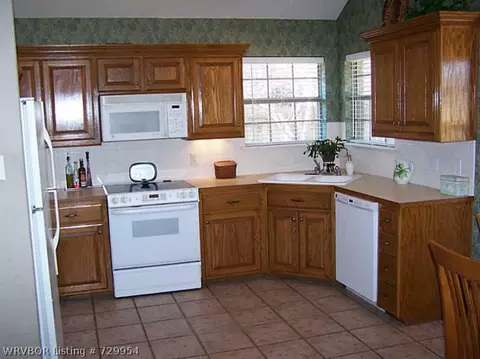 2000 Devyn Dr, Lavaca, AR 72941 photo 5
