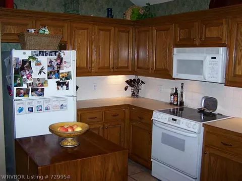 2000 Devyn Dr, Lavaca, AR 72941 photo 6