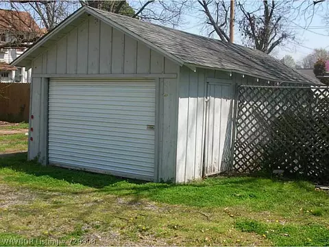 3001 N Alabama Ave, Fort Smith, AR 72903 photo 12