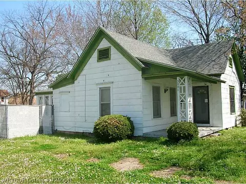 3001 N Alabama Ave, Fort Smith, AR 72903 photo 2