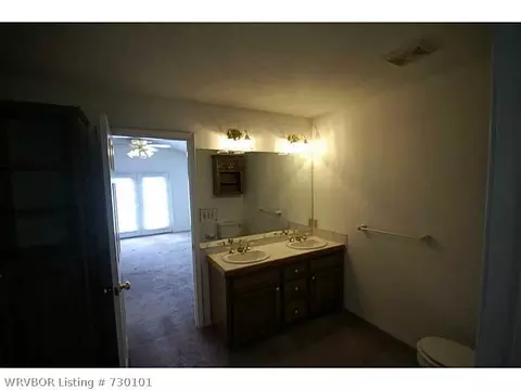 307 E Mckenzie Ave, Pocola, OK 74902 photo 15