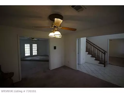 307 E Mckenzie Ave, Pocola, OK 74902 photo 7