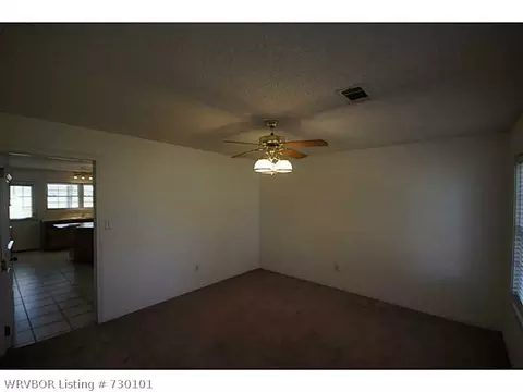 307 E Mckenzie Ave, Pocola, OK 74902 photo 6
