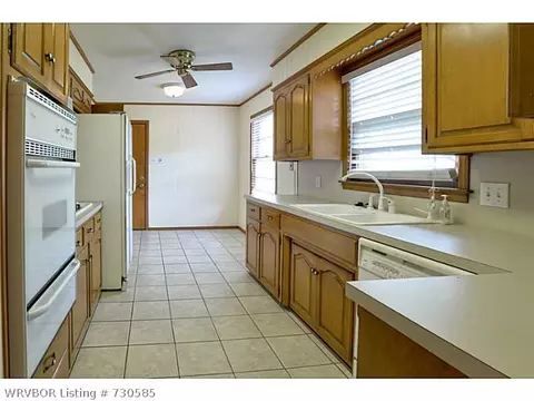 4301 Free Ferry Ln, Fort Smith, AR 72903 photo 11