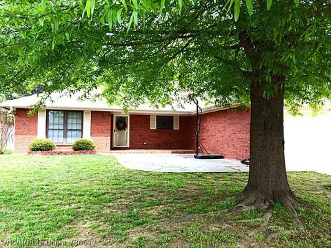 9713 Shadow Branch Ln, Fort Smith, AR 72903 photo 1