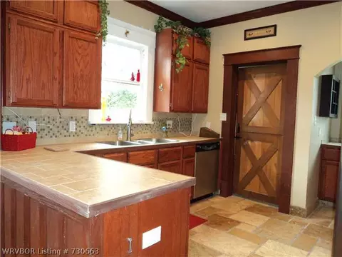 210 May Ave, Fort Smith, AR 72901 photo 13