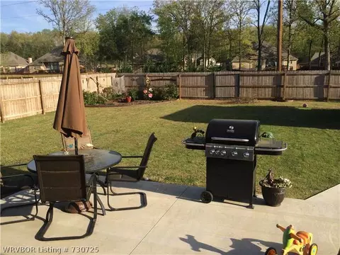 8510 Forest Wood Way, Fort Smith, AR 72916 photo 3