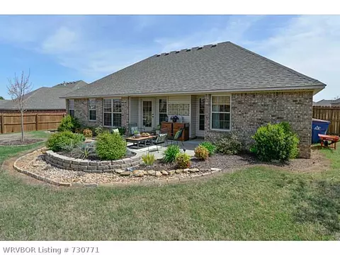 12104 Lynwood Dr, Fort Smith, AR 72916 photo 3