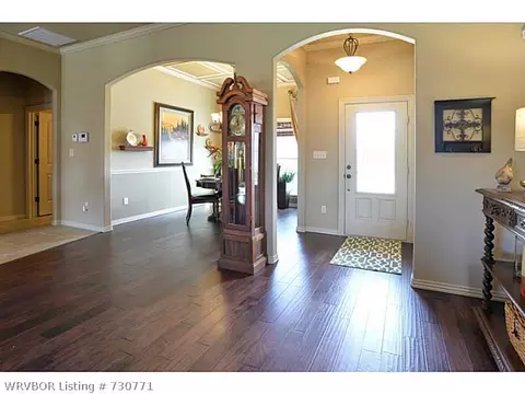 12104 Lynwood Dr, Fort Smith, AR 72916 photo 4