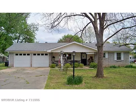 1004 4th Ter, Barling, AR 72923 photo 1