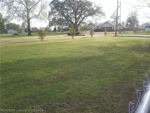 606 Strozier Ln, Barling, AR 72923 photo 18