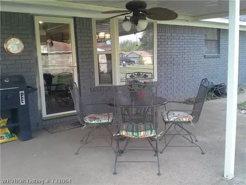 606 Strozier Ln, Barling, AR 72923 photo 17