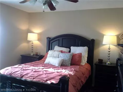 606 Strozier Ln, Barling, AR 72923 photo 5