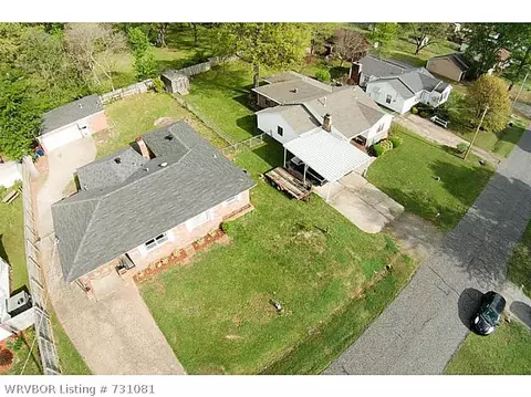 4011 S 18th St, Fort Smith, AR 72901 photo 2