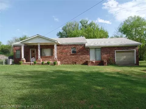 106 E 1st St, Hartford, AR 72938 photo 1