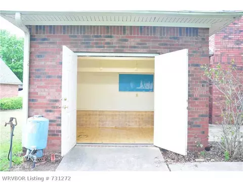 2709 Canterbury Cir, Fort Smith, AR 72903 photo 23
